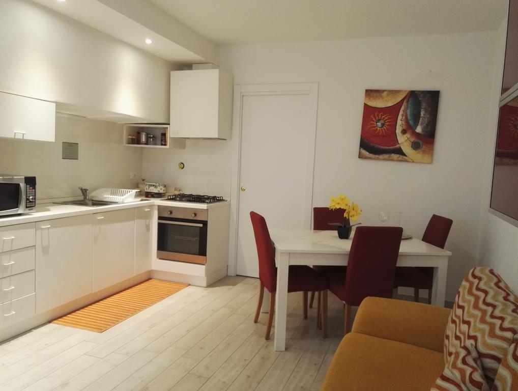 La Casa Nel Borgo Sul Lago Pisogne Exteriér fotografie