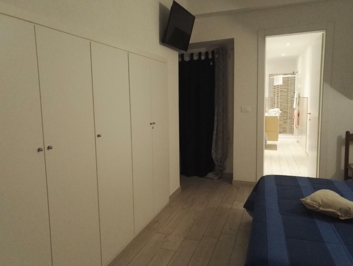 La Casa Nel Borgo Sul Lago Pisogne Exteriér fotografie